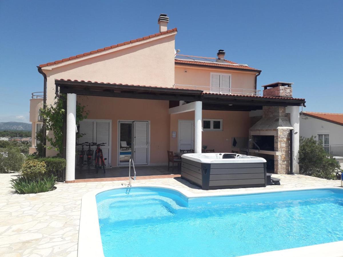 Villa Roza Murter Esterno foto