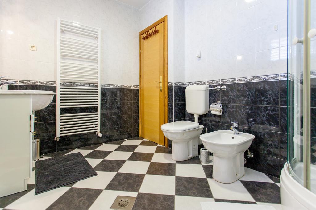 Villa Roza Murter Esterno foto