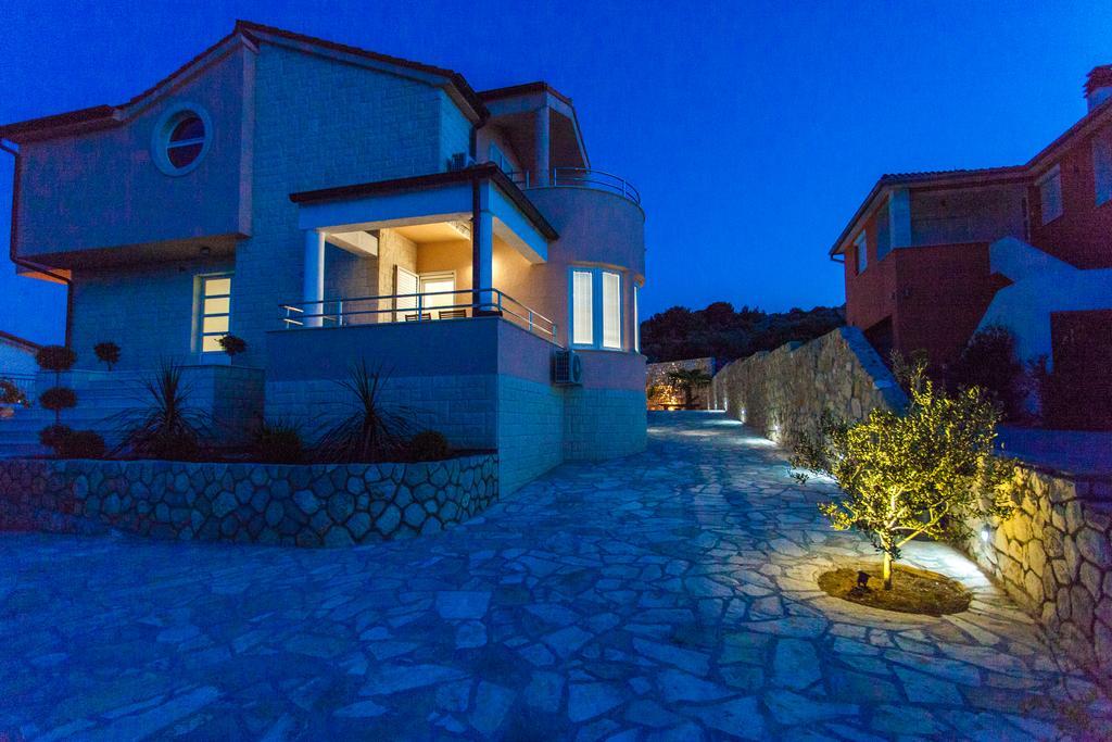 Villa Roza Murter Esterno foto